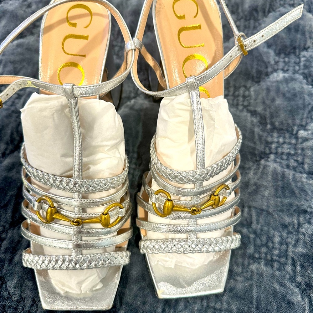 Gucci Ketty Metallic  Leather Sandals